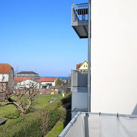 Apartment Haus Am Park 19 Kuehlungsborn